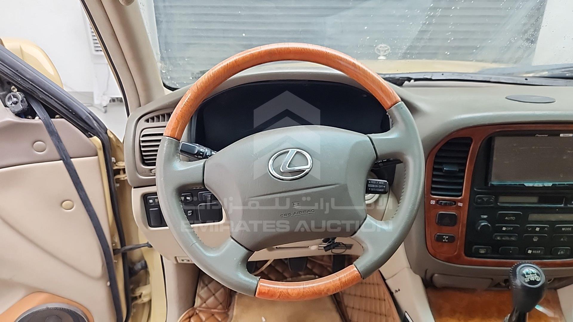 1999 LEXUS LX 470 VIN: JT6HT00W7Y0087848
