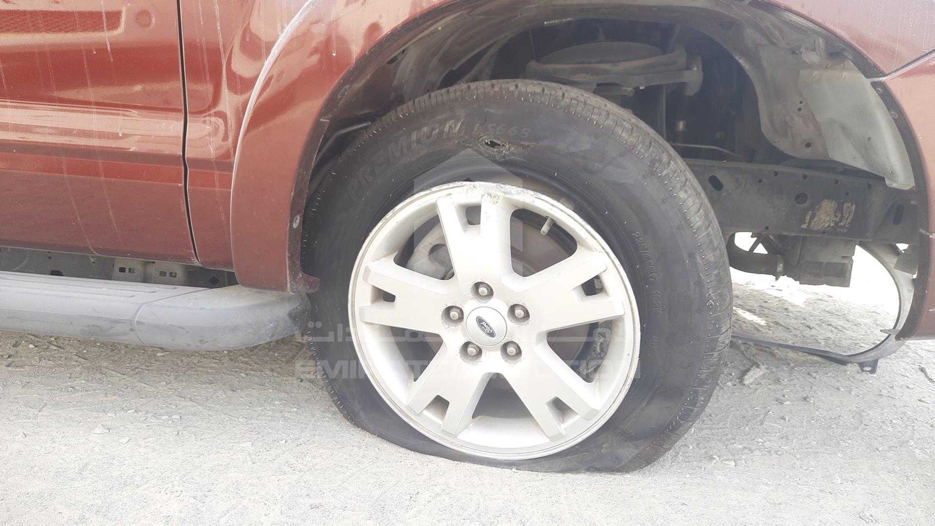2009 FORD EXPLORER VIN: 1FMEU73E09UA06067