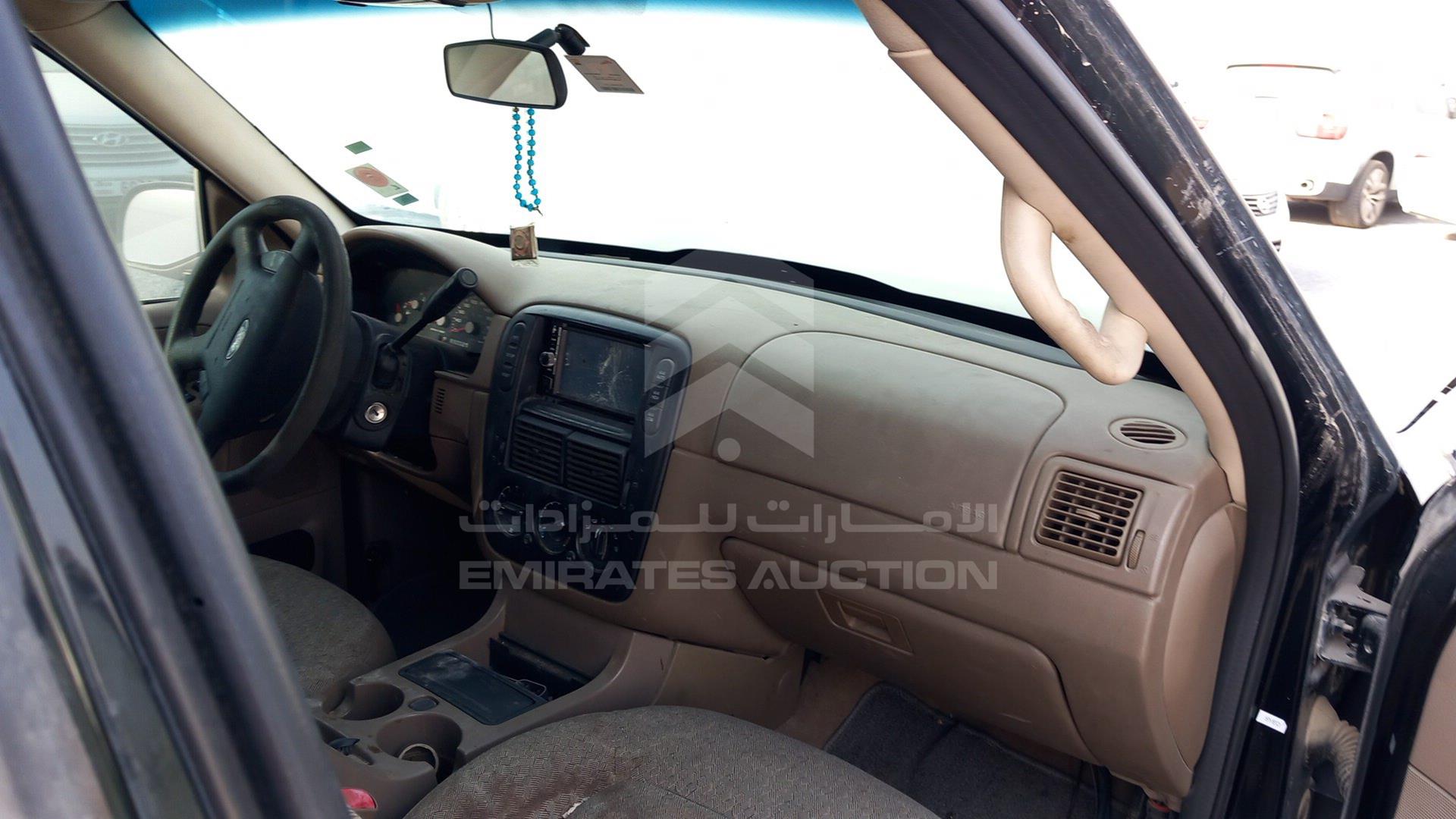 2005 FORD EXPLORER VIN: 1FMZU72E45ZA34289