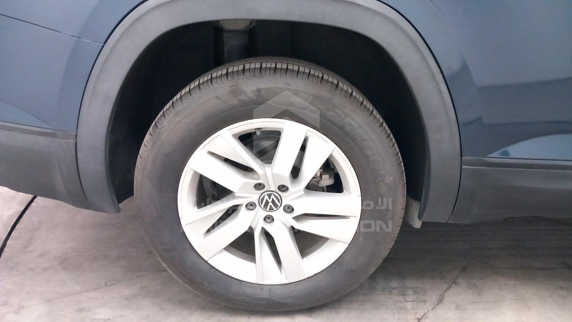 2021 VOLKSWAGEN TERAMONT VIN: WVGAE1CA1MC608366