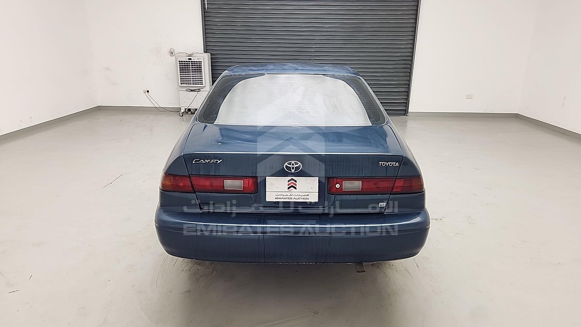 1998 TOYOTA CAMRY VIN: JT2BG22K4W0202131
