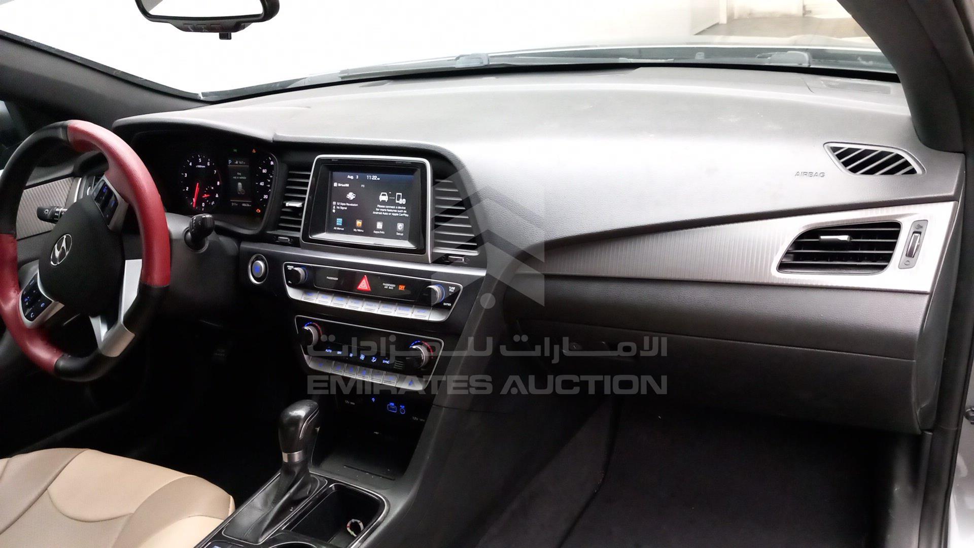 2019 HYUNDAI SONATA VIN: 5NPE34AFXKH740927