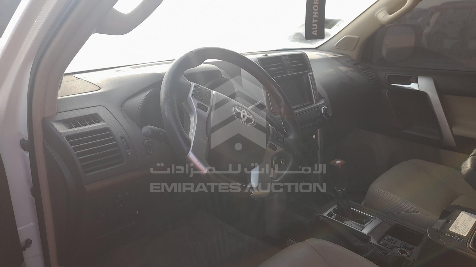 2010 TOYOTA LAND CRUISER PRADO VIN: JTEBU3FJ3AK007461