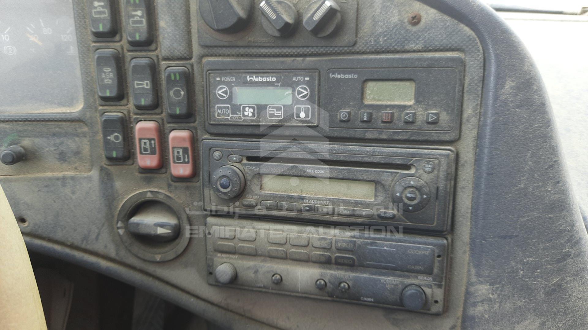 0 MERCEDES --- VIN: NMB61345513230238