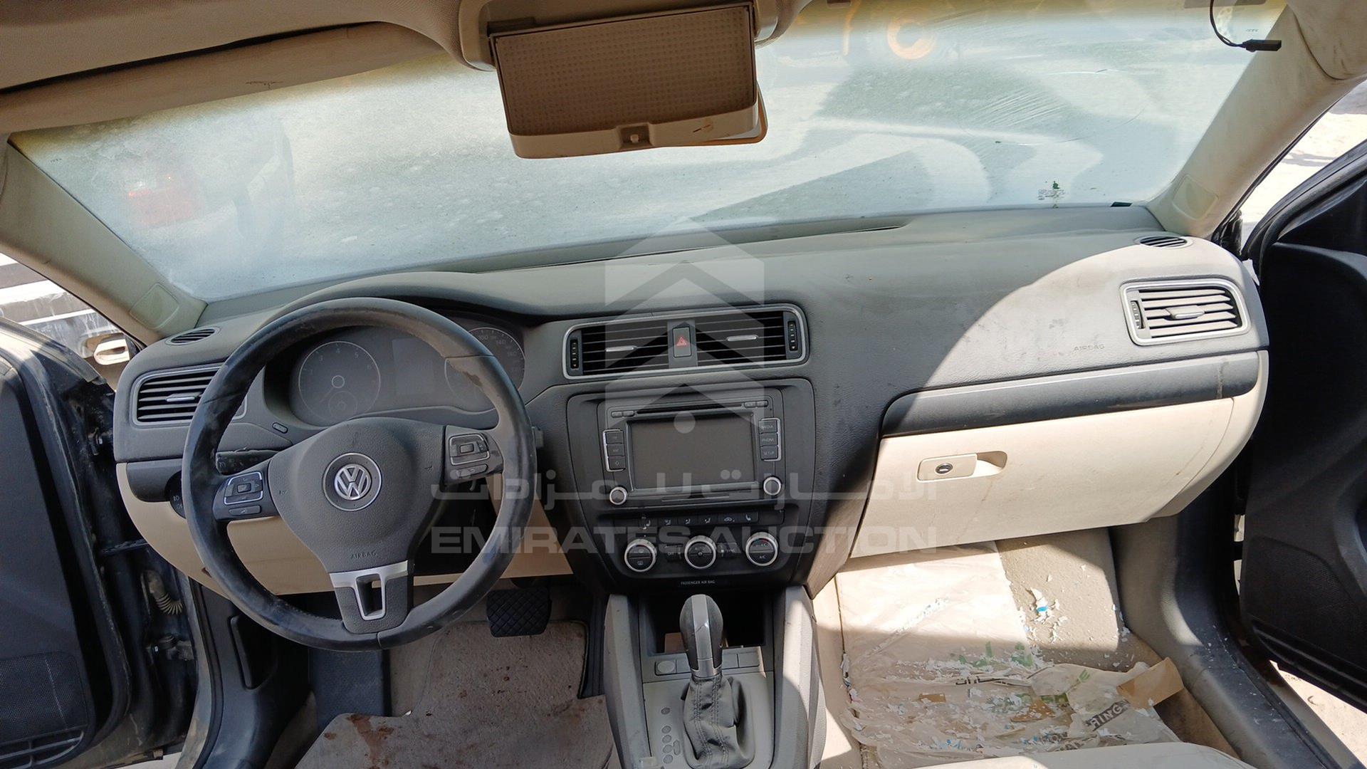 2013 VOLKSWAGEN JETTA VIN: WVWSV1AJ8DM217740