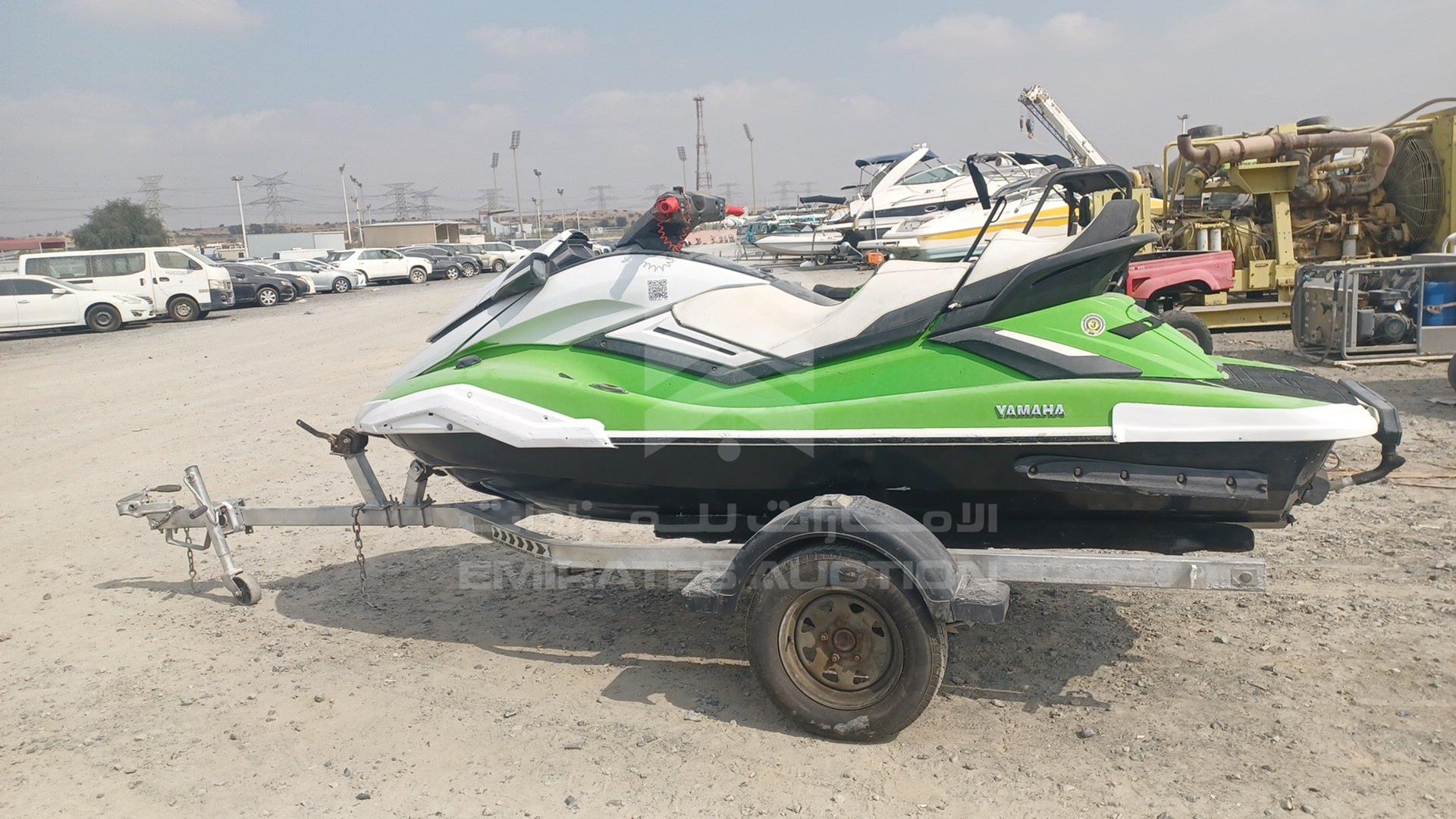 2021 JET SKI + TROLLEY YAMAHA VIN: USYAMA2416H121