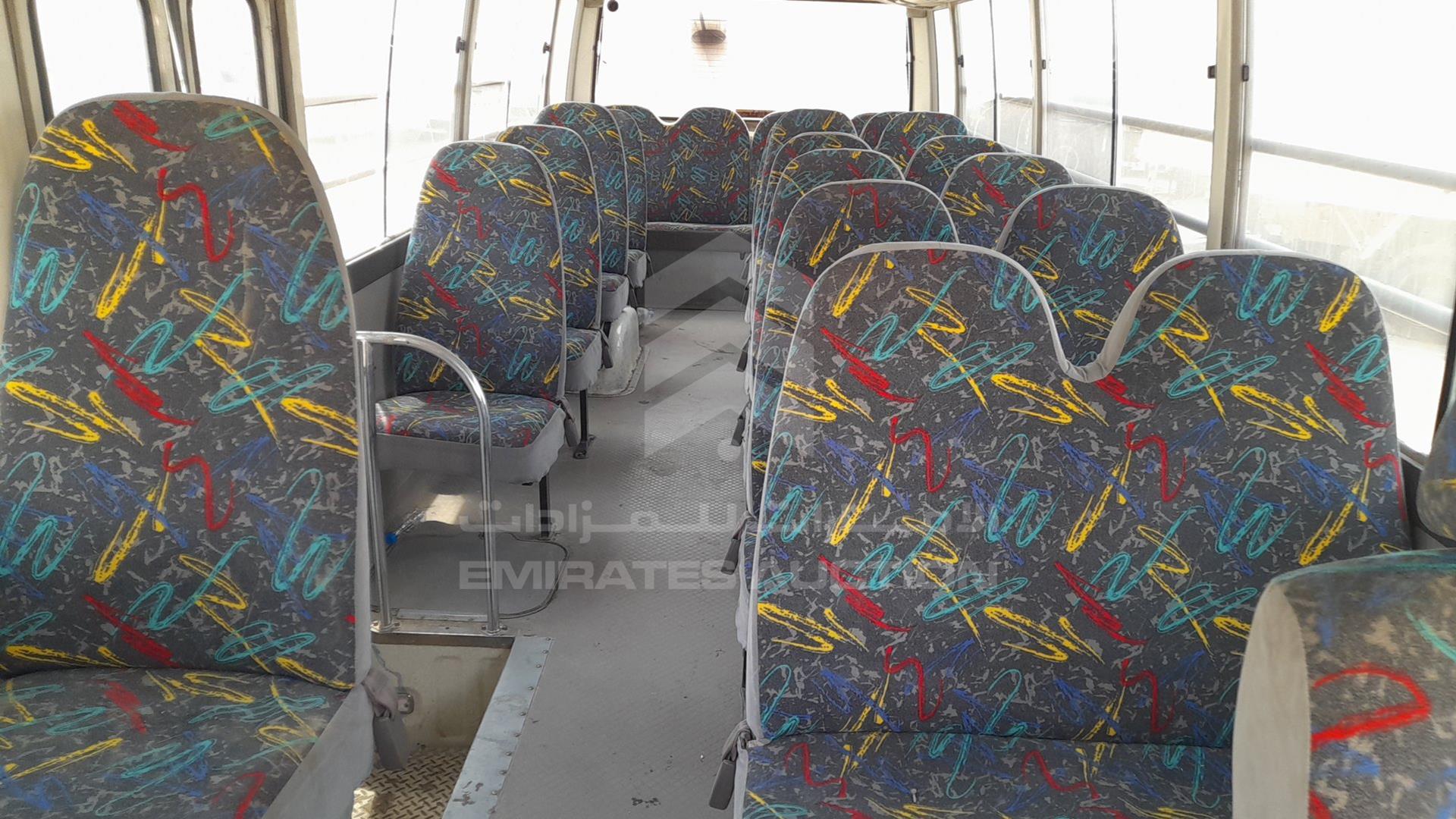 2009 TOYOTA COASTER VIN: JTGFK518394003652