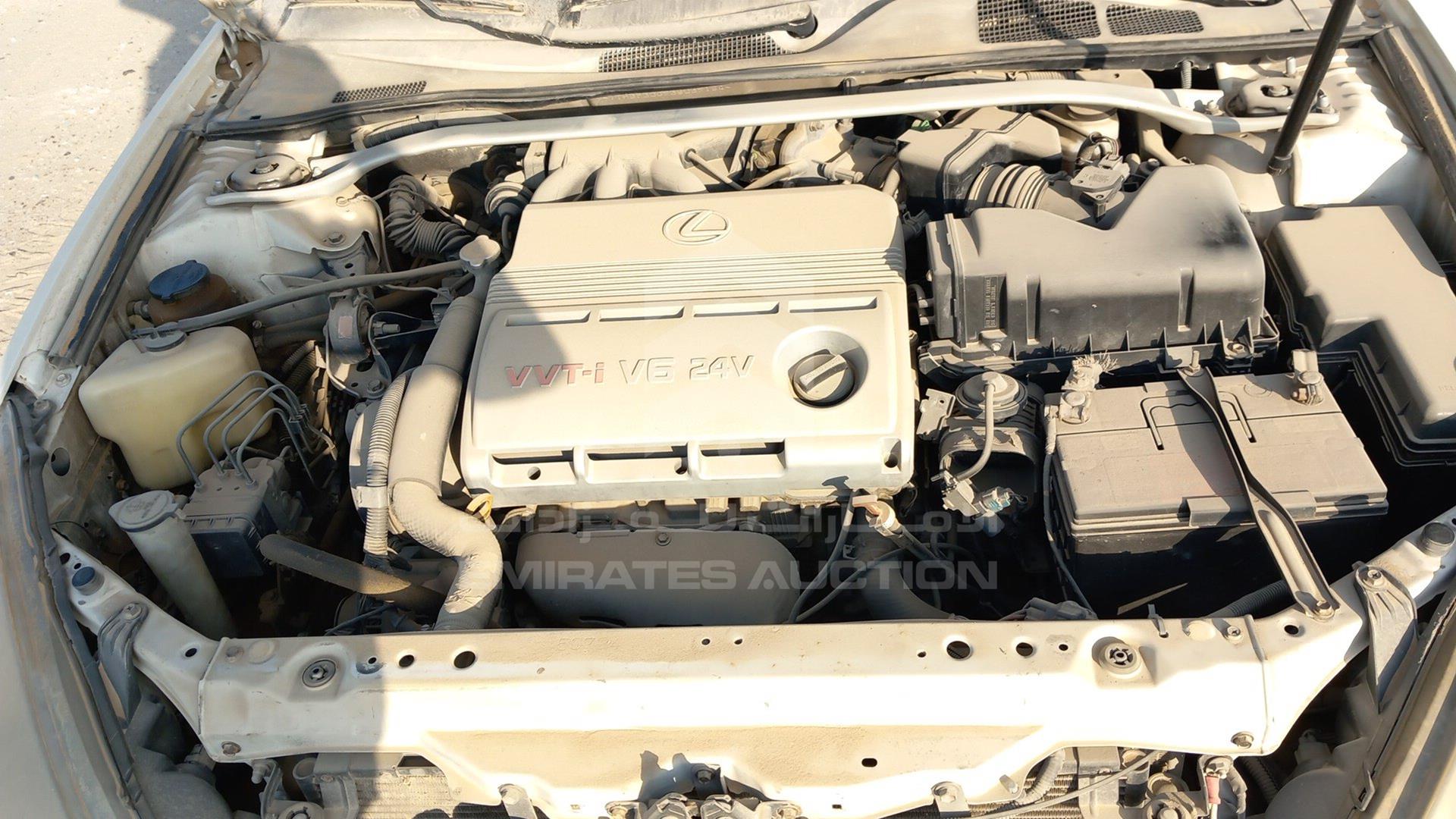 2003 LEXUS ES 300 VIN: JTHBF30G935039164