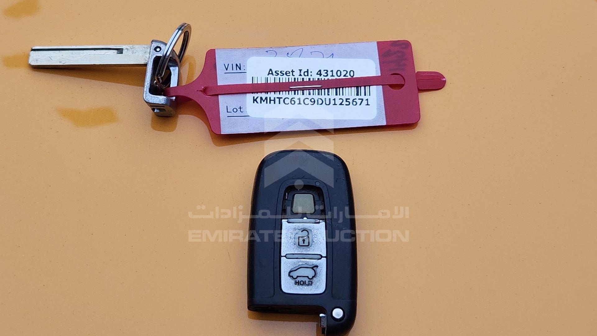 2013 HYUNDAI VELOSTER VIN: KMHTC61C9DU125671