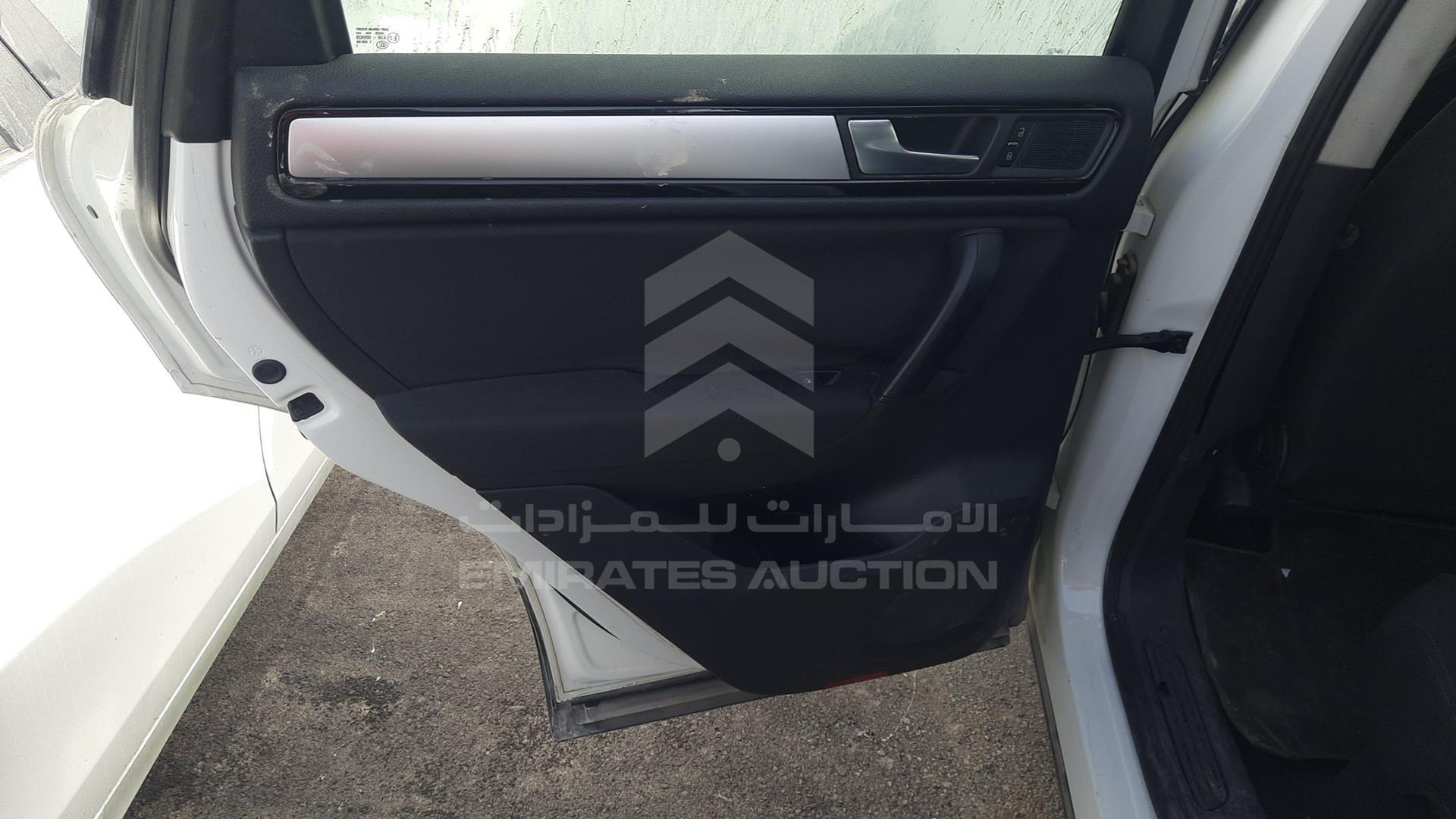 2013 VOLKSWAGEN TOUAREG VIN: WVGBC2BP3DD000252