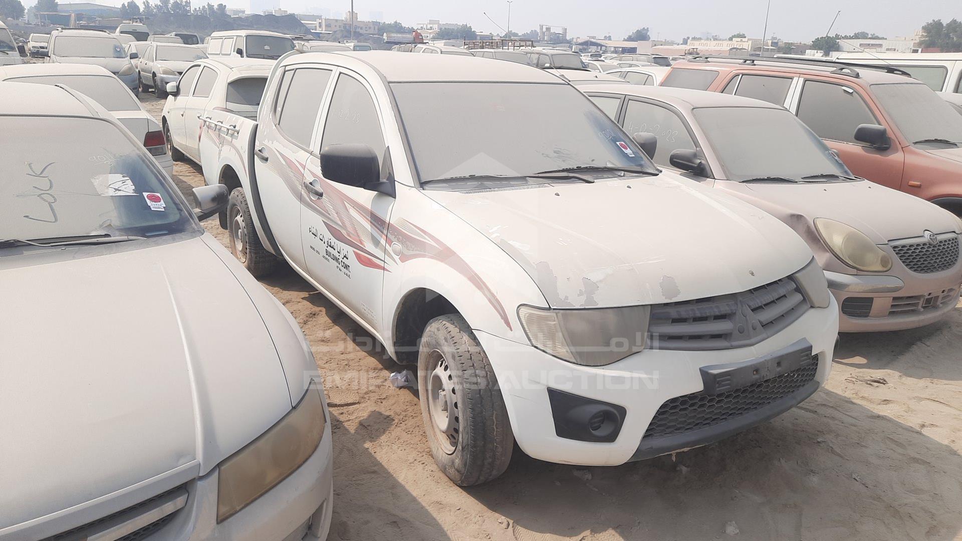 2014 MITSUBISHI PICK UP VIN: MMBJNKA50ED003858