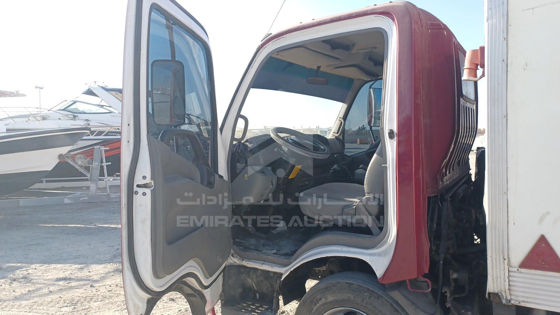 2020 HINO 300 VIN: JHHYCP0H0LK020232