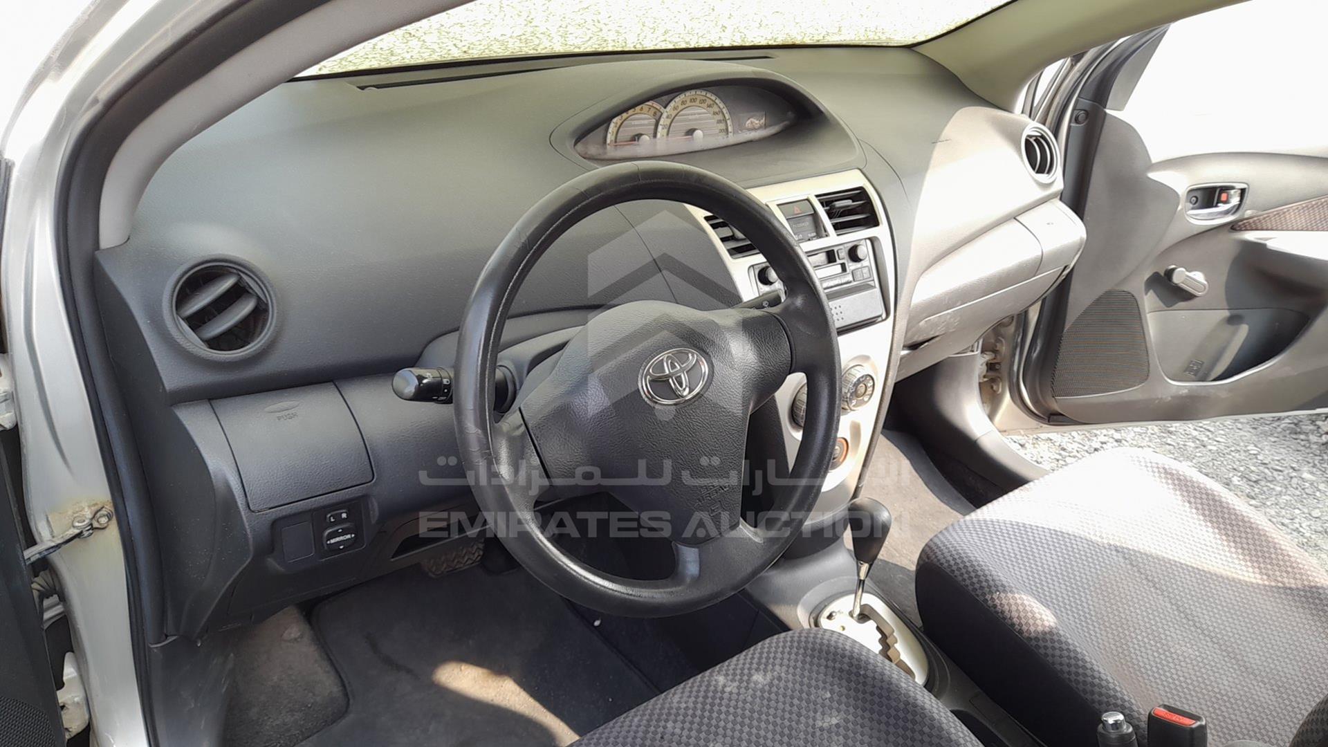2007 TOYOTA YARIS VIN: JTDBW923971077991