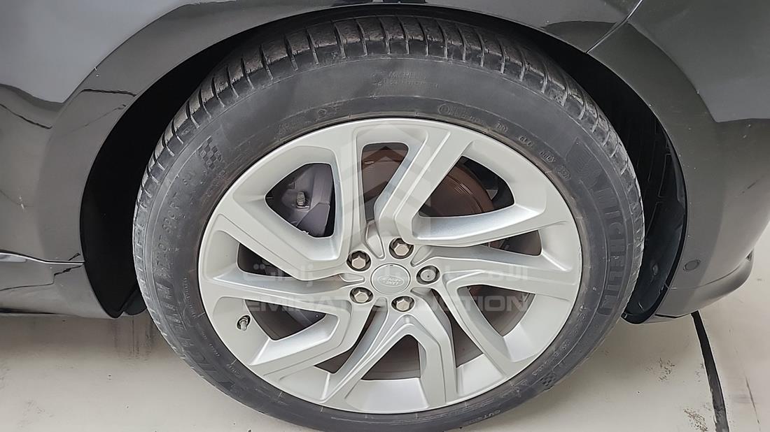 2019 Range Rover Sport — Front Right Tyre — Photo 34