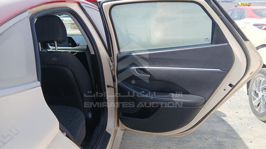 2021 Hyundai Sonata Hybrid — Rear Right Door — Photo 22