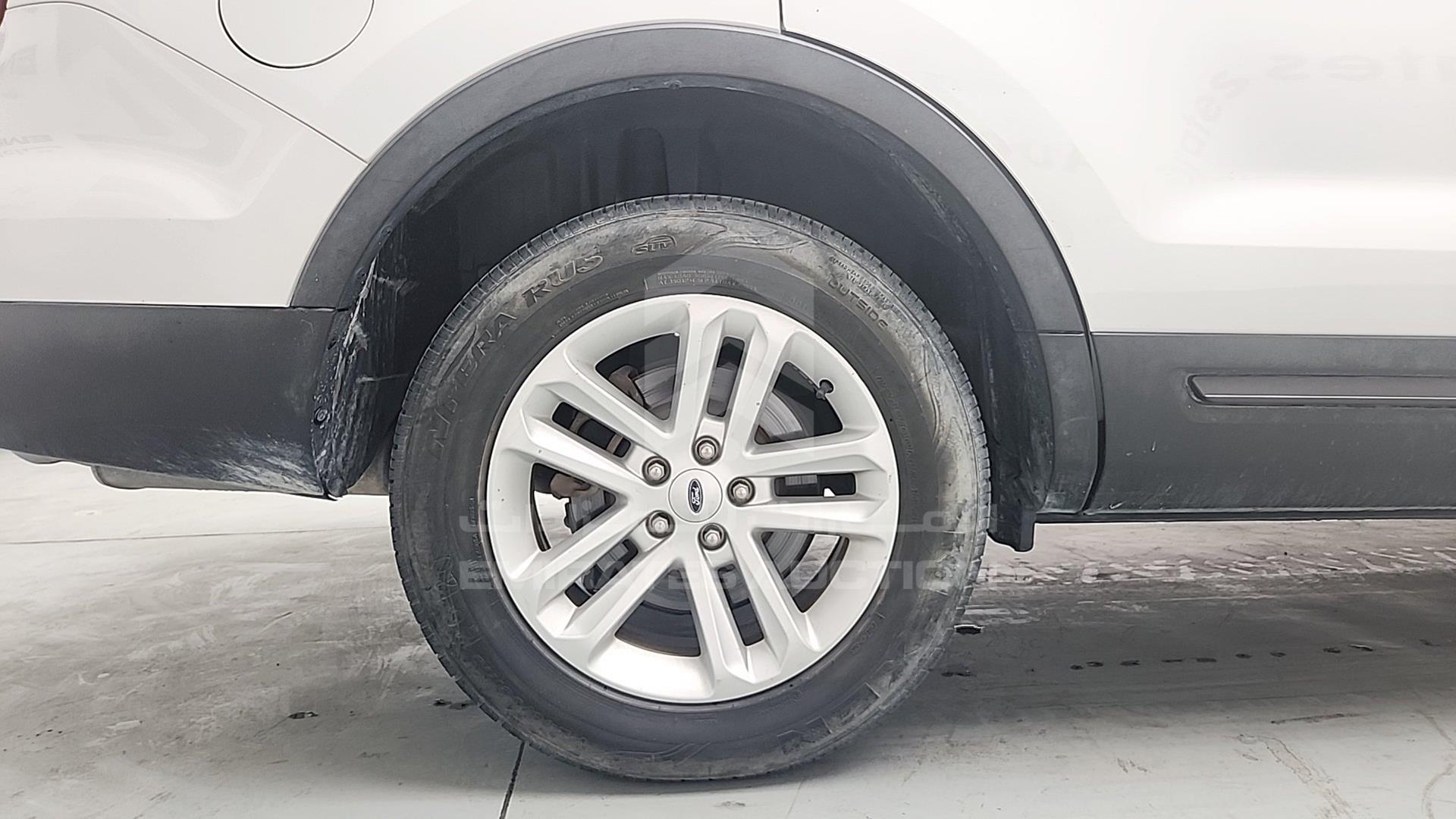 2016 FORD EXPLORER VIN: 1FM5K8B82GGC79286
