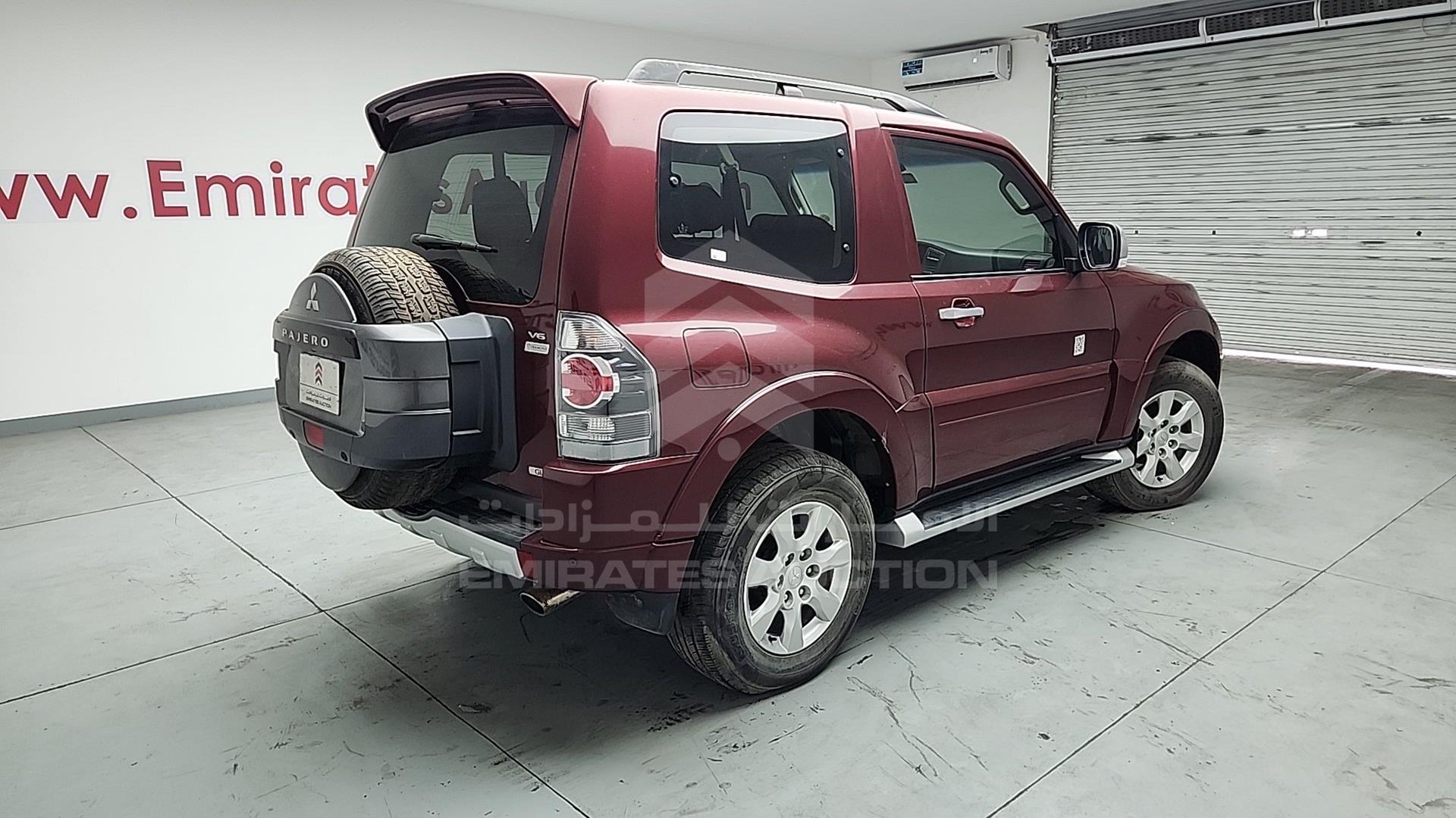 2016 MITSUBISHI PAJERO VIN: JMYMRV85WGJ724215