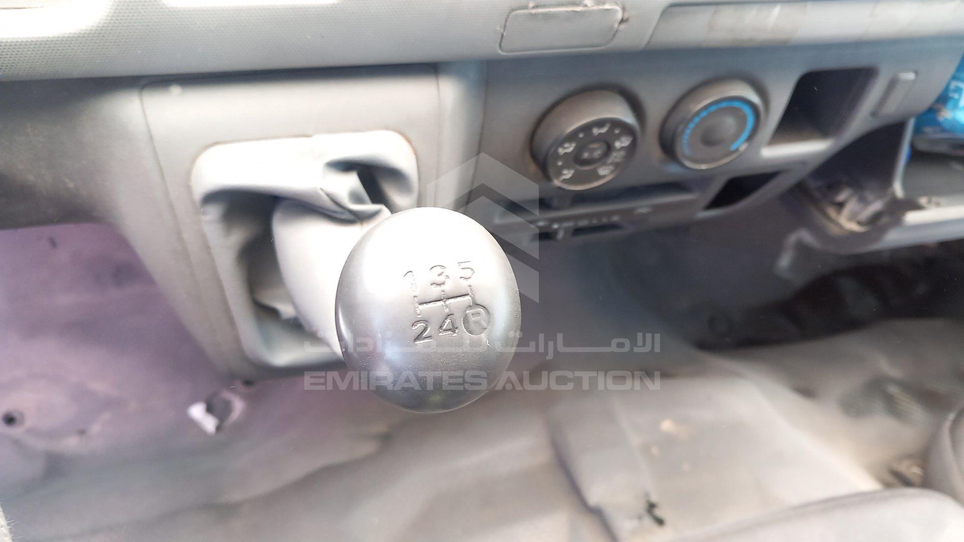 2011 TOYOTA HIACE VIN: JTFPX22P9B0026395