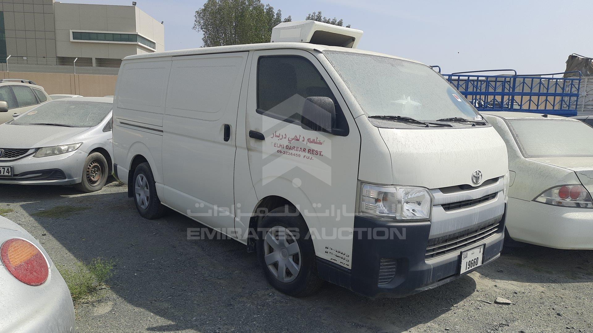 JTFHX02P7F0100427 - 2015 Toyota Hiace - #394257