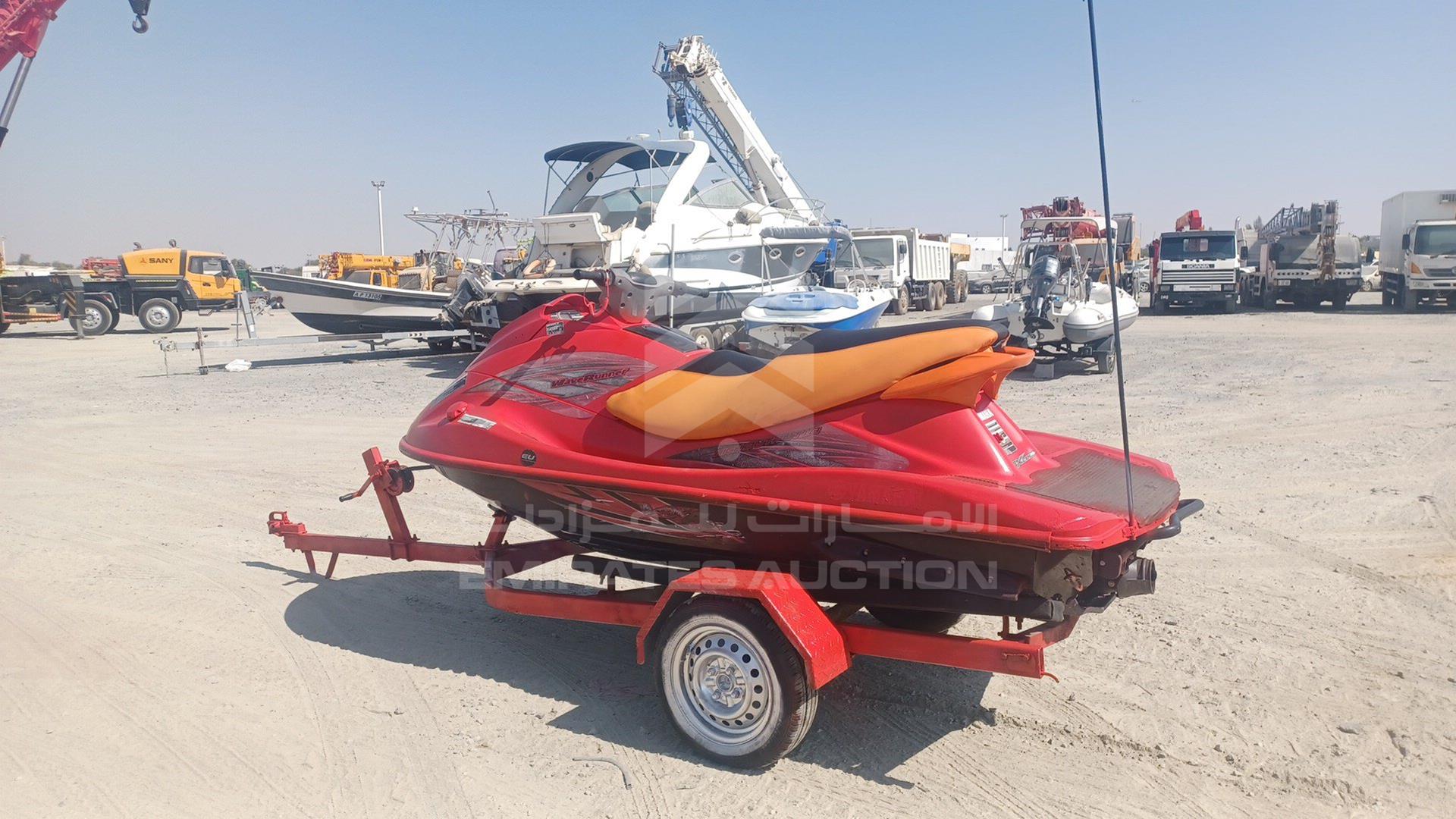 2014 JET SKI + TROLLEY YAMAHA VIN: USYAMA3923J314
