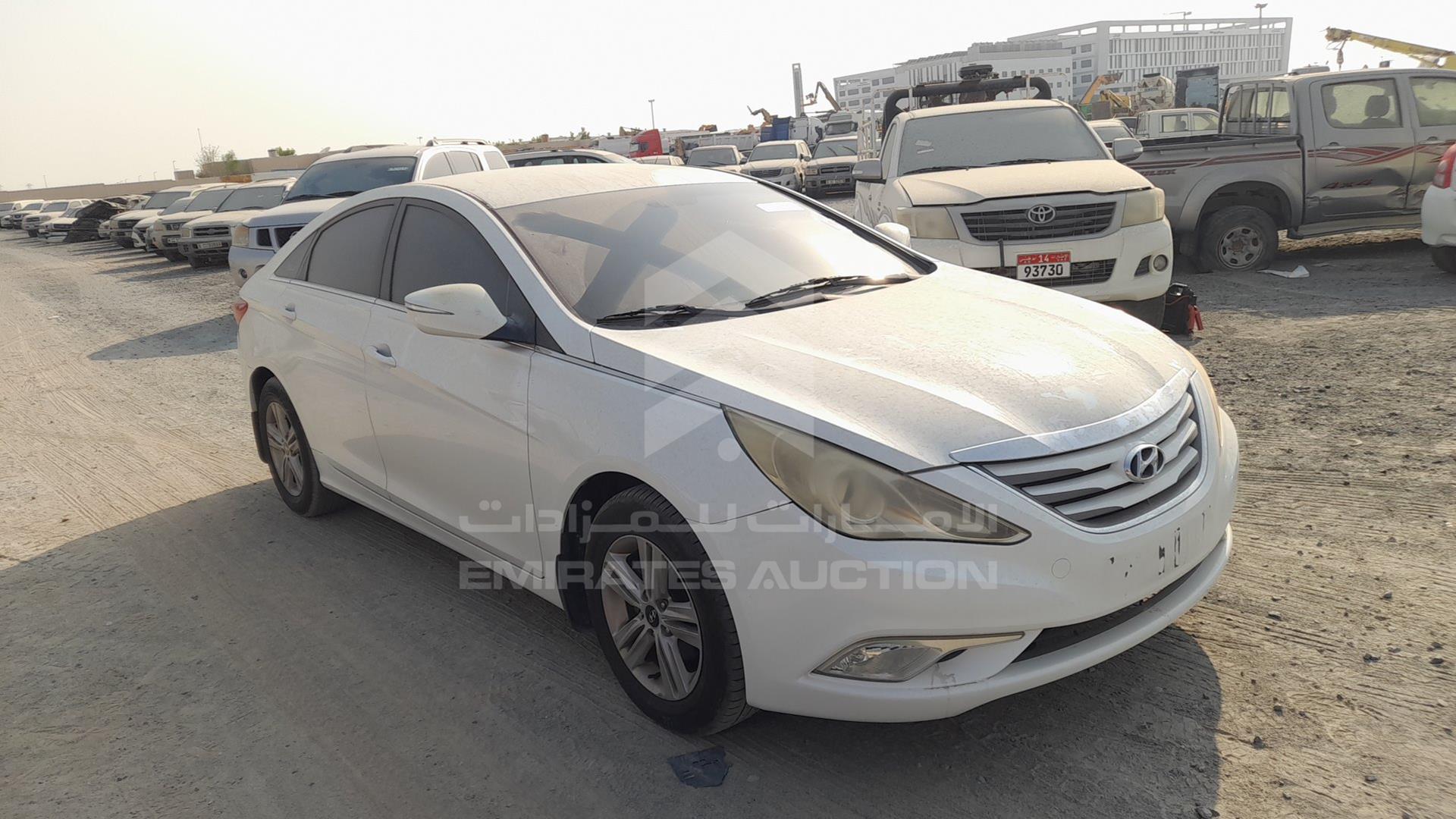 2014 HYUNDAI SONATA VIN: KMHEB41C7EA624942