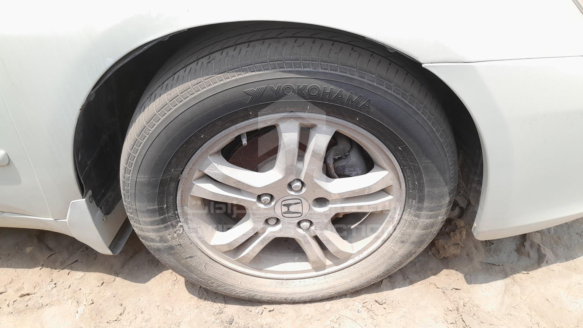 2006 HONDA ACCORD VIN: JHMCM565X6C418640