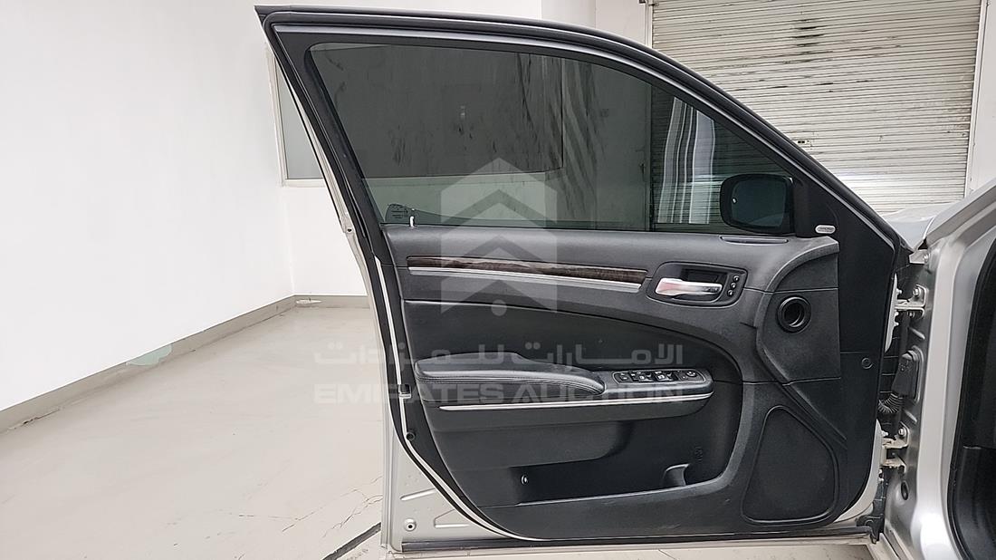 2012 Chrysler 300 — Front Left Door — Photo 12