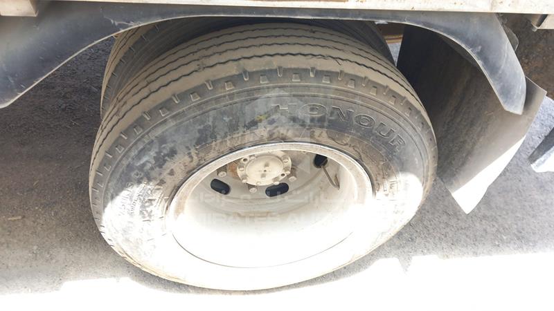 JL7B6E1P4FK007419 Auction: EmiratesAuction Lot: 408779 JL7B6E1P4FK007419 Mitsubishi Canter 2015 WHITE Photo 30