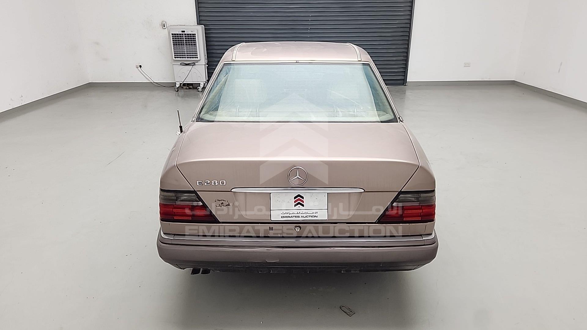 1994 MERCEDES E 280 VIN: WDB1240281C086347