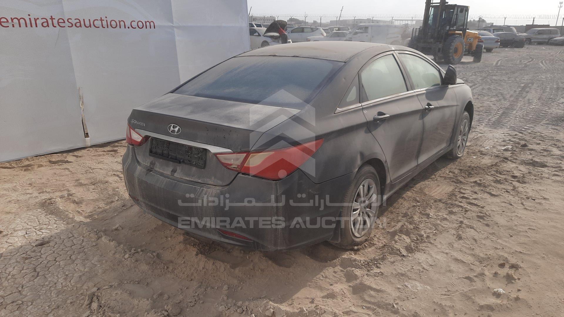 2014 HYUNDAI SONATA VIN: KMHEB41C5EA602180