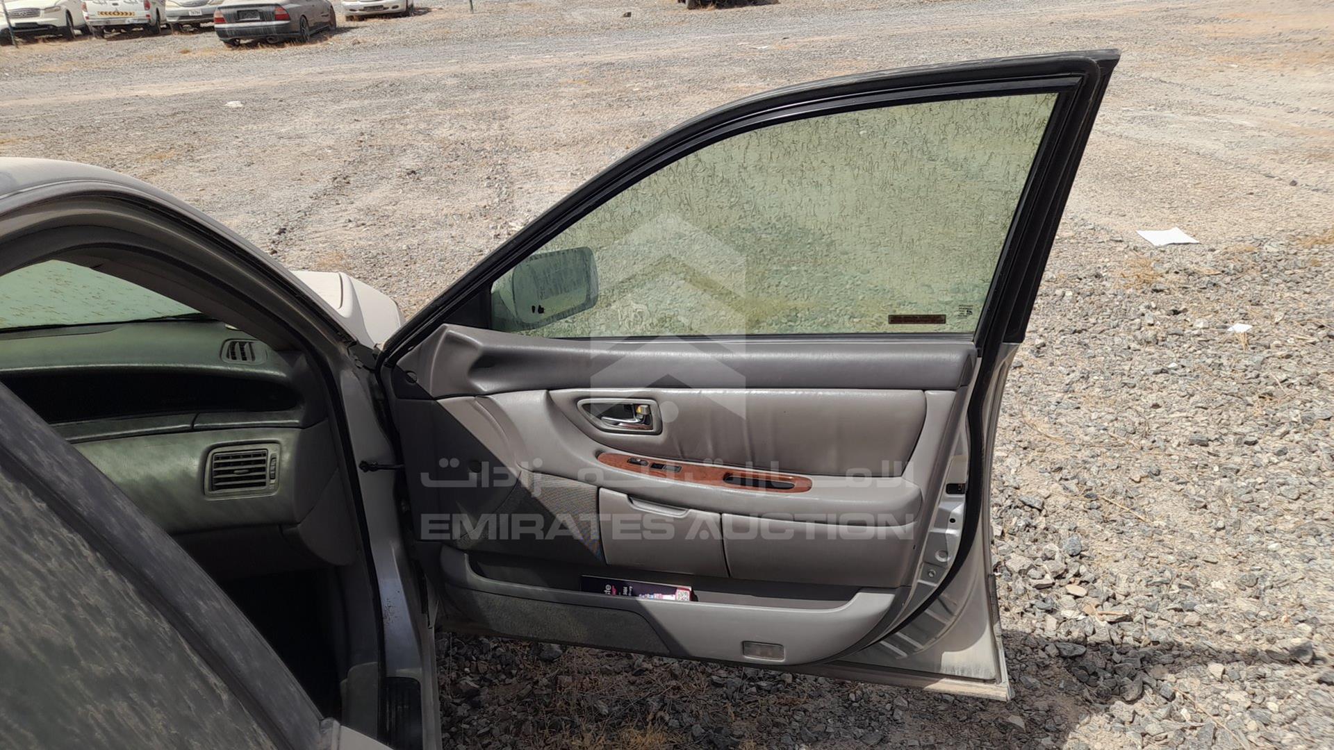 2003 TOYOTA AVALON VIN: 4T1BF28B63U300188