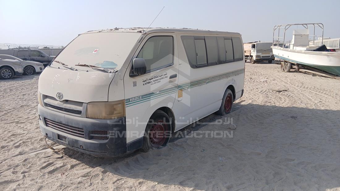 2007 Toyota Hiace — Front Left Angle — Photo 5