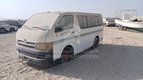 2007 Toyota Hiace — Front Left Angle — Photo 5 — Thumbnail