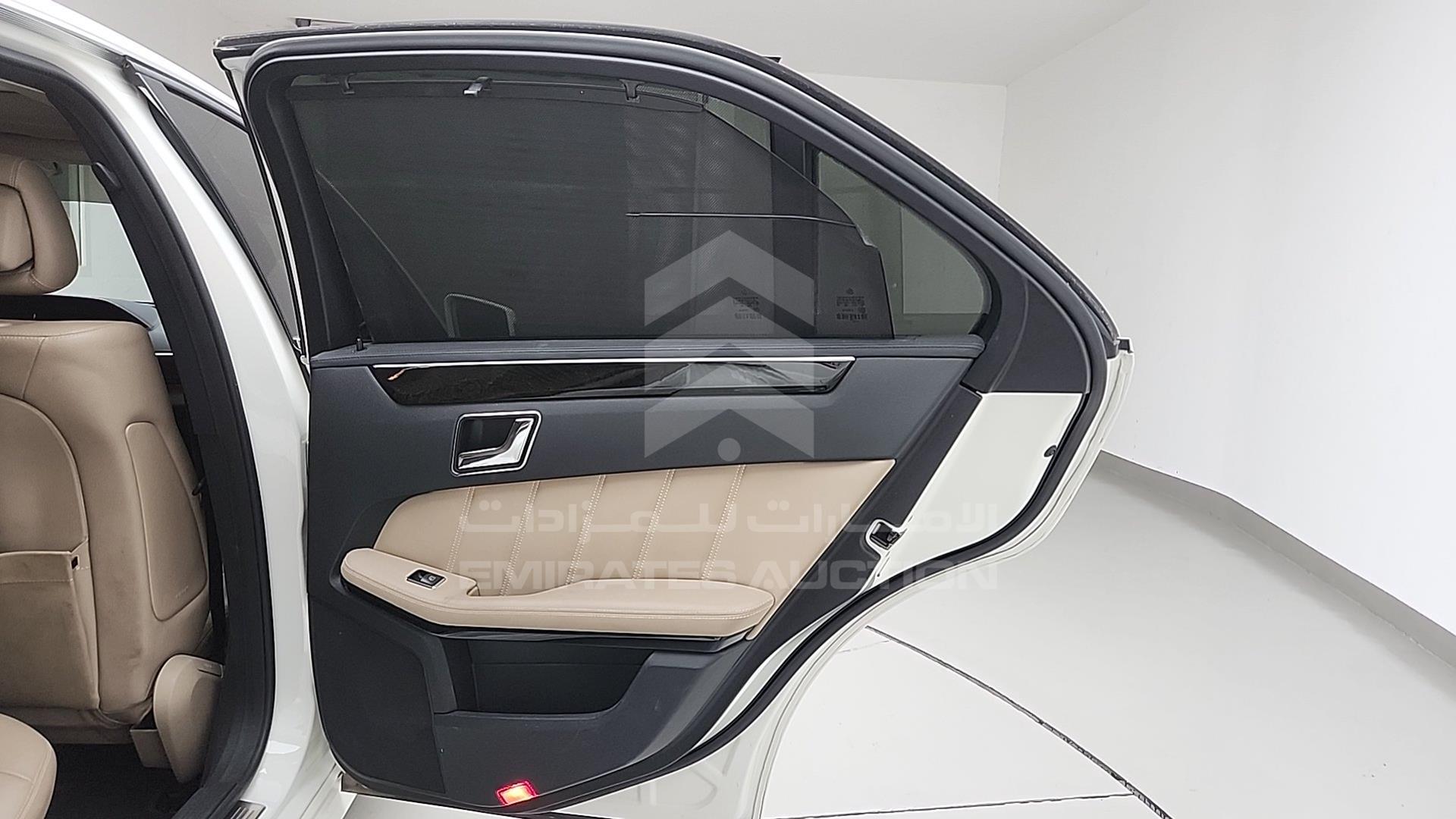2011 MERCEDES E 300 VIN: WDDHF5EB5BA446138