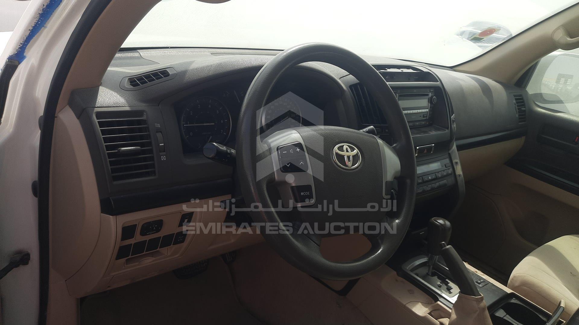 2013 TOYOTA LAND CRUISER VIN: JTMDU09J7D4074564