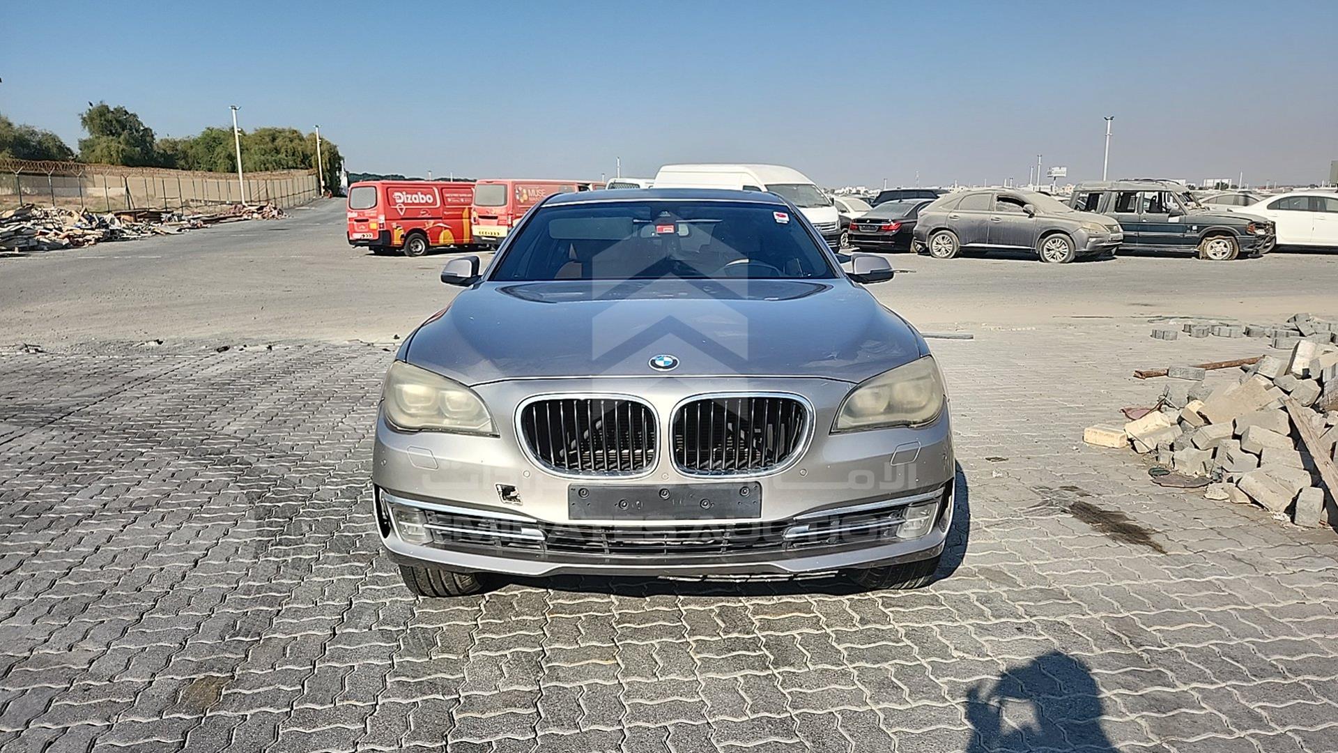 2013 BMW 750 VIN: WBAYE8101DD145934