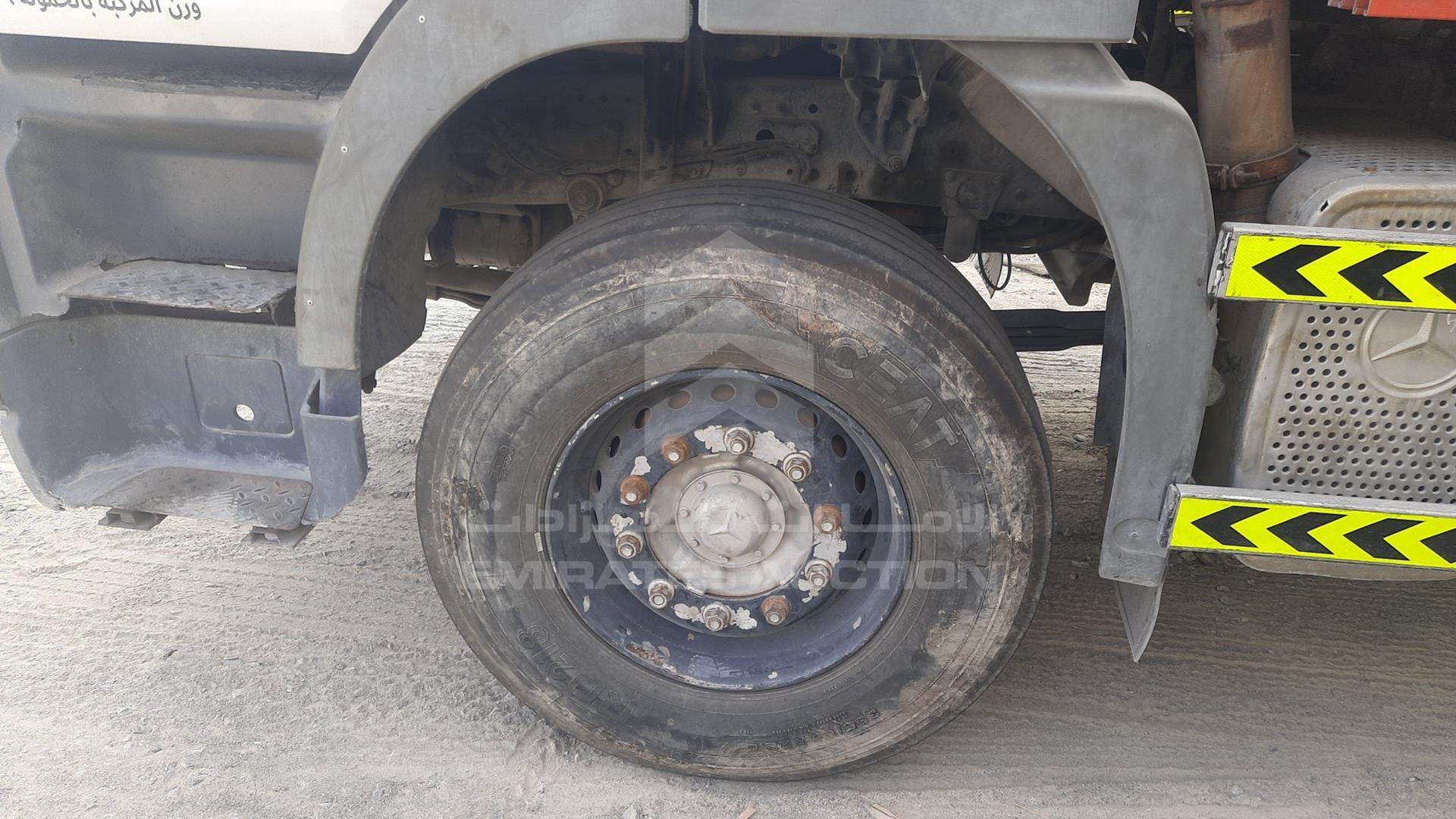 2008 MERCEDES ACTROS VIN: WDAKHCAA78L307530