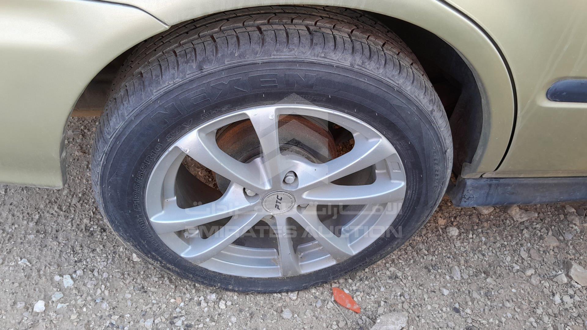 2000 HONDA CIVIC VIN: JHMEK3649YS403498