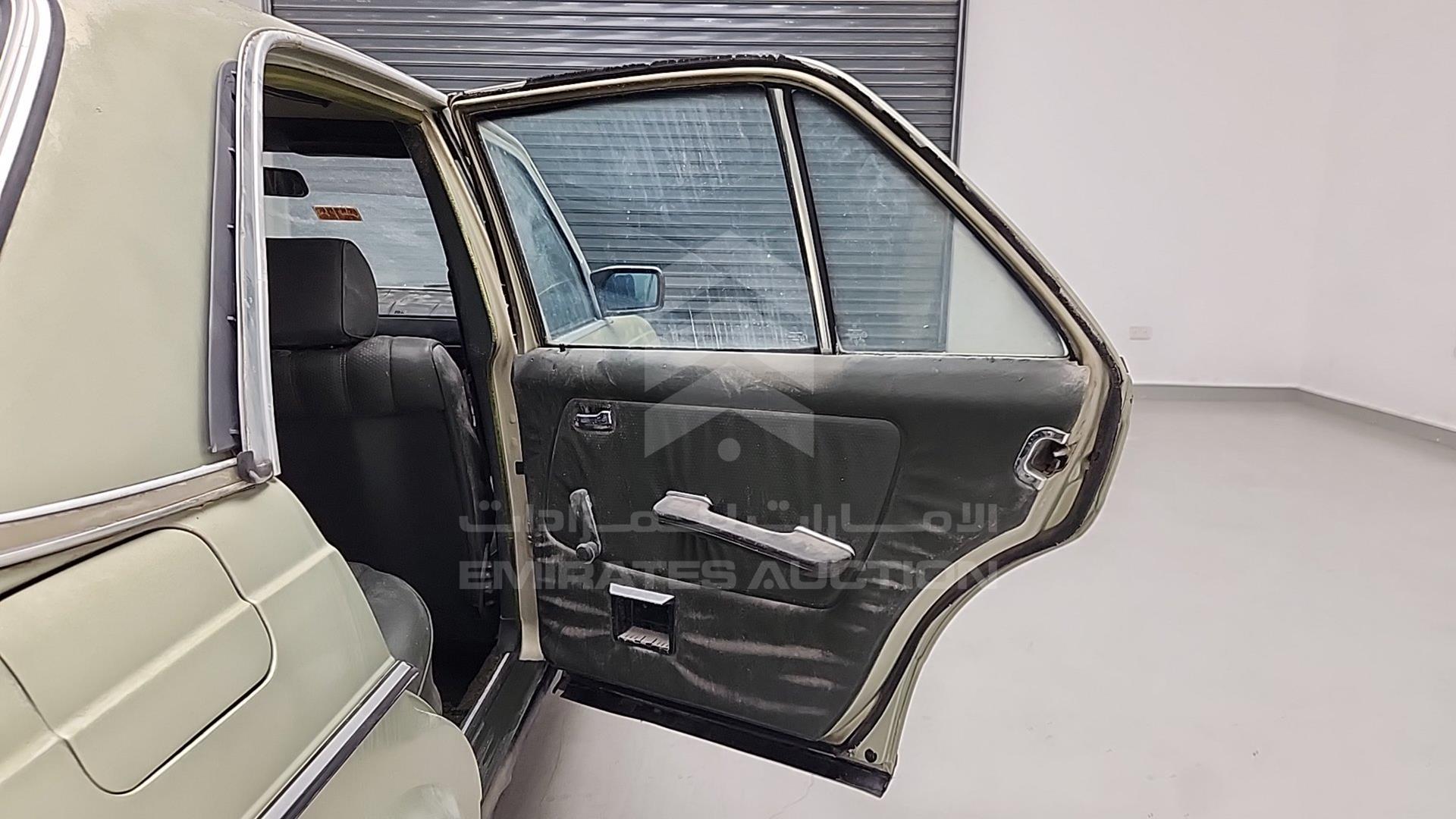 1980 MERCEDES E 280 VIN: WDB12322310143884