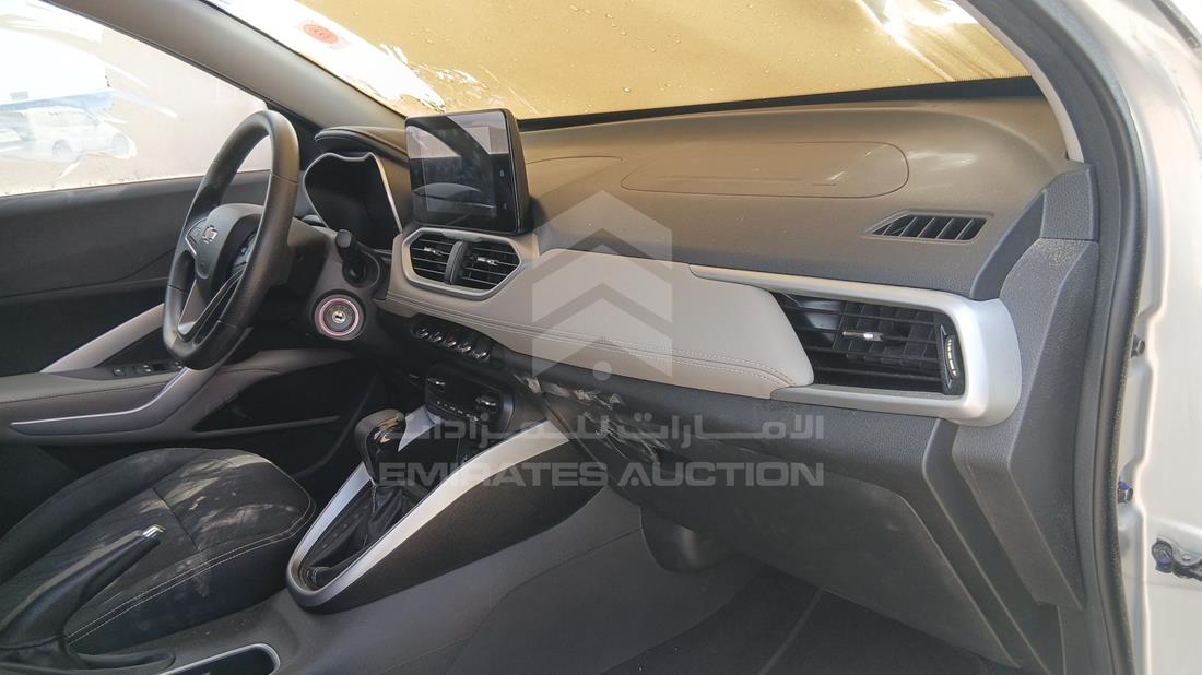 شيفروليه جروف 2024 — زاوية واجهة الراكب الأمامي الأيمن — صورة 23
