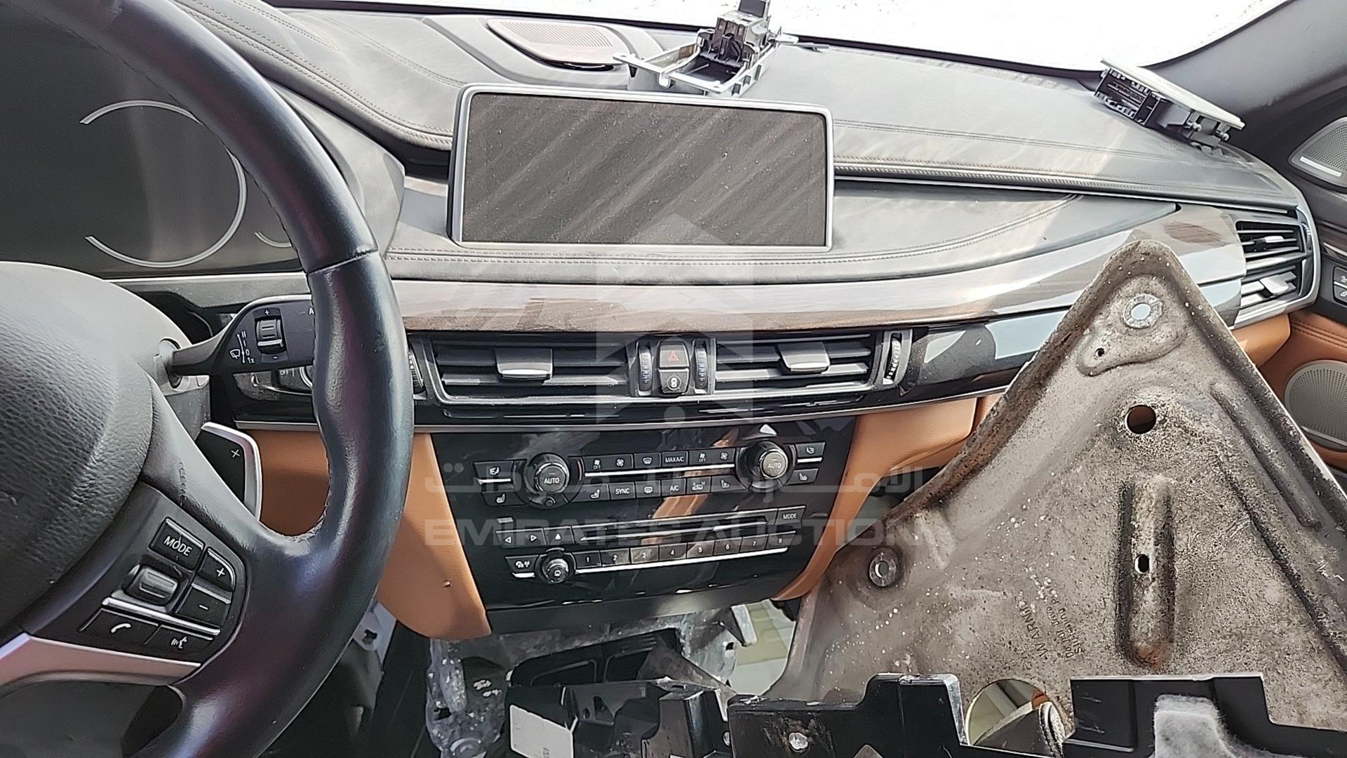 2015 BMW X6 VIN: WBAKU6102F0G58264