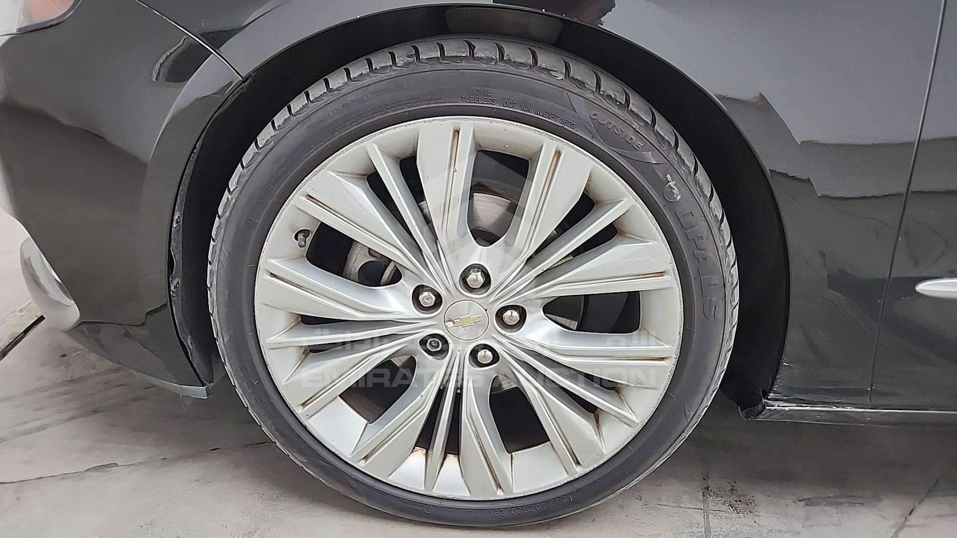 2018 CHEVROLET IMPALA VIN: 2G1135S32J9102822