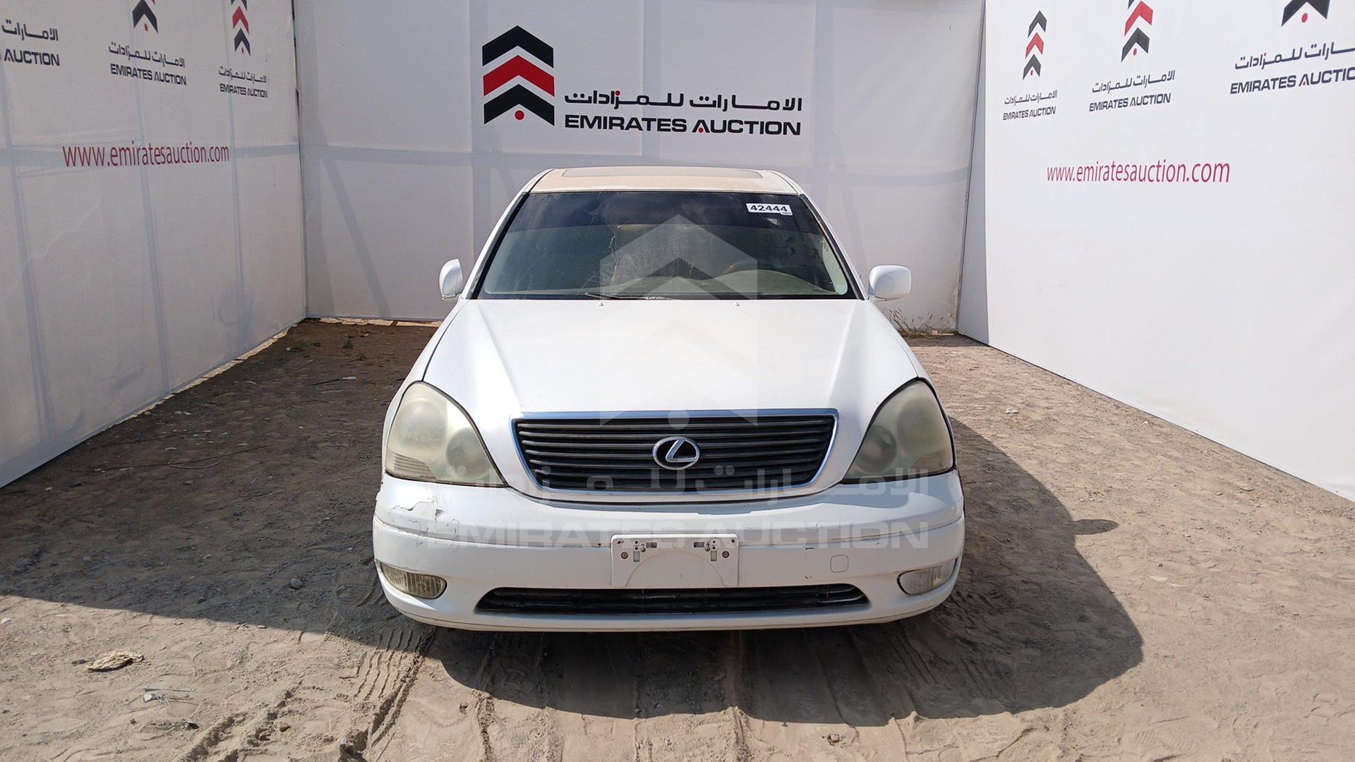 2001 LEXUS LS 430 VIN: JTHBN30F810023168