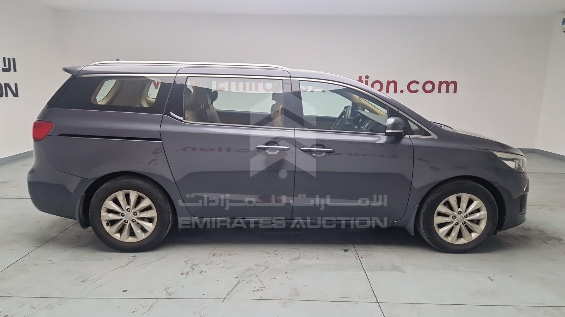 2016 KIA CARNIVAL VIN: KNAMC8127G6129980