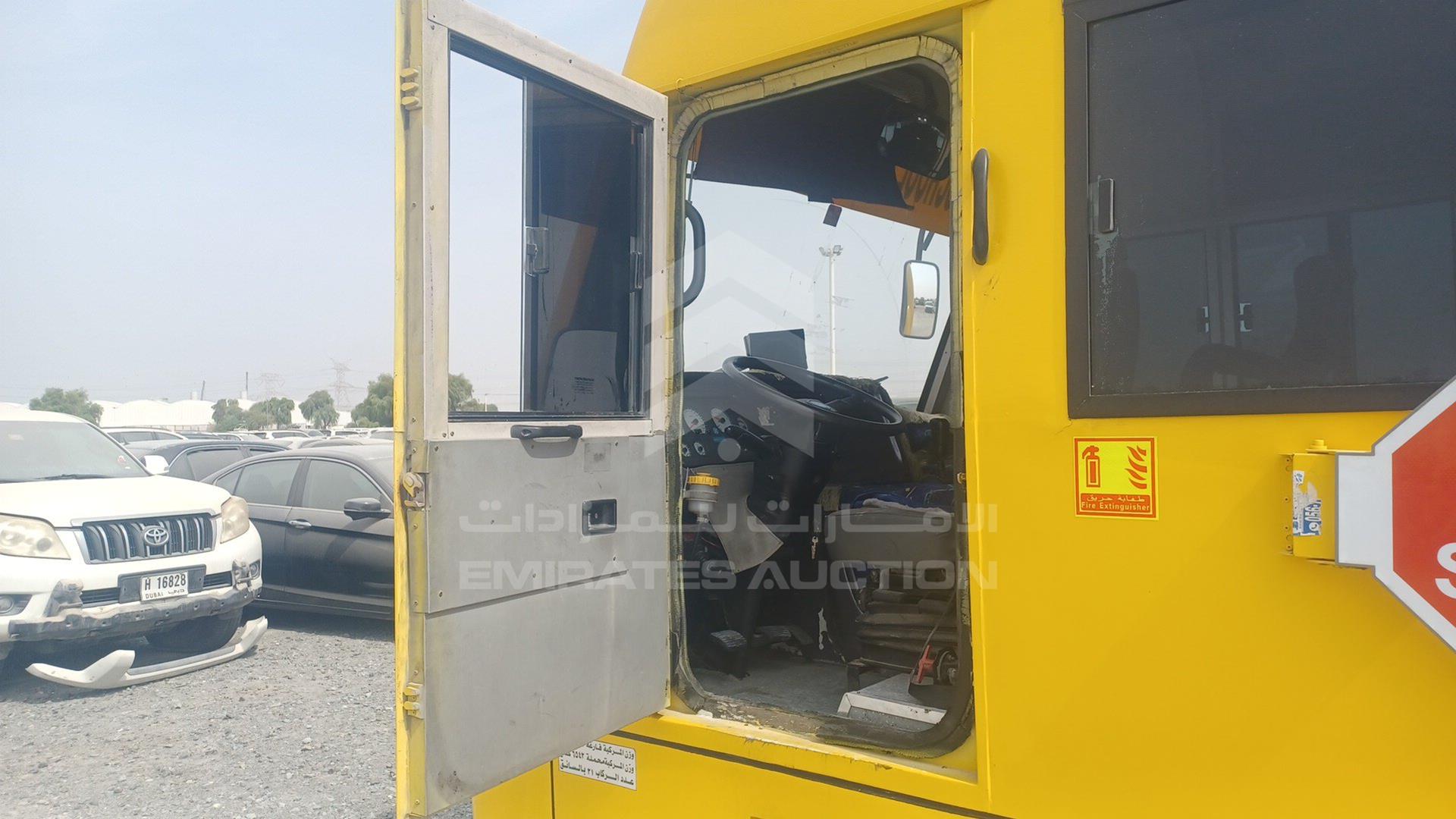 2015 ASHOK LEYLAND EAGLE VIN: MB1PAAWAXFUEA0058