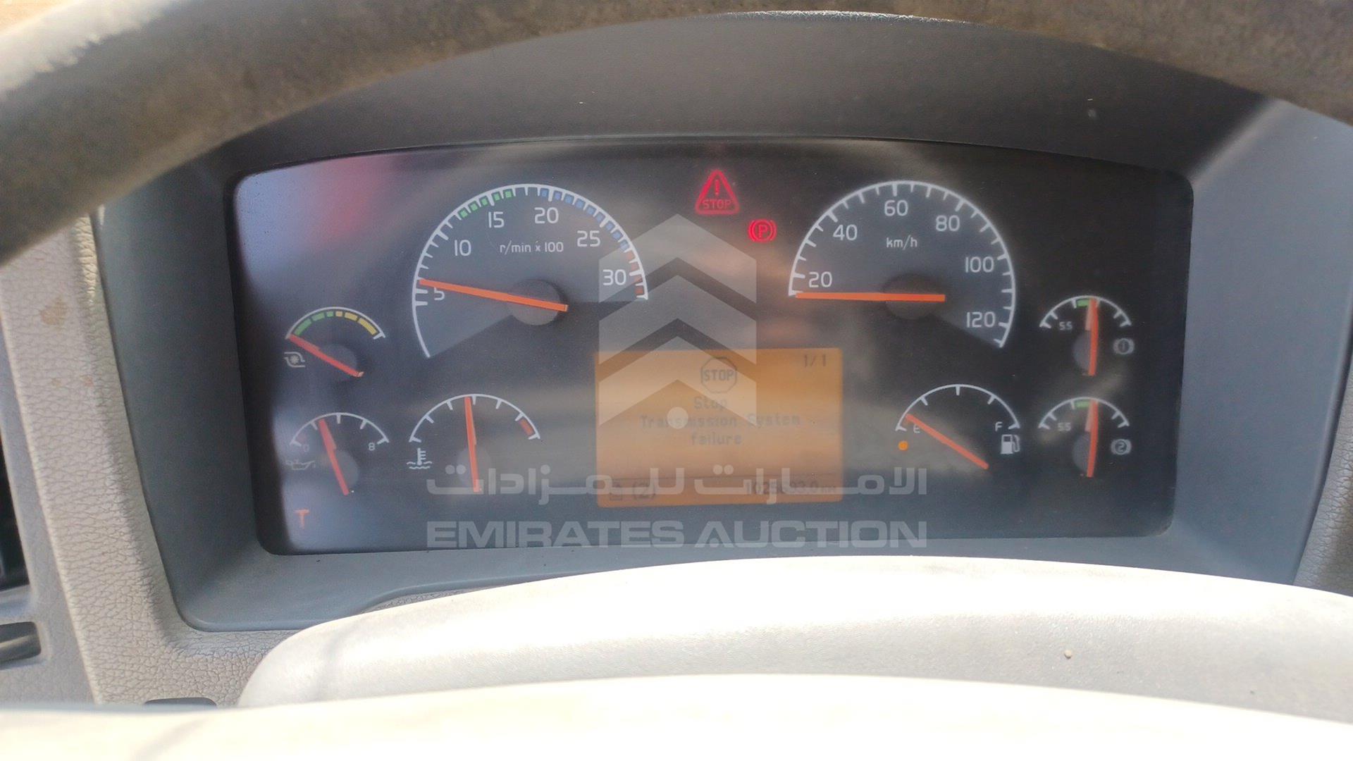 2011 VOLVO --- VIN: YV2TH60A9BB574532