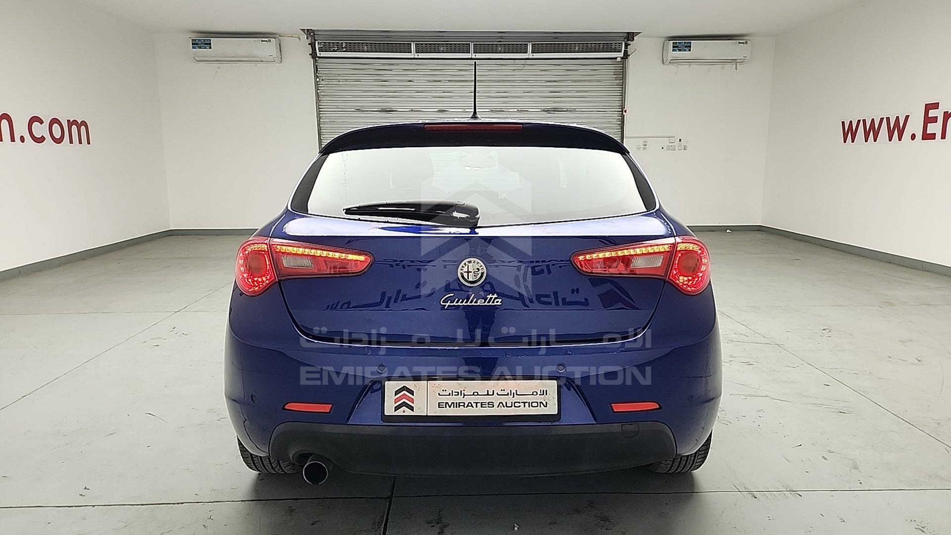 2015 ALFA ROMEO GILULIETTA VIN: ZARCABCA7F7359166