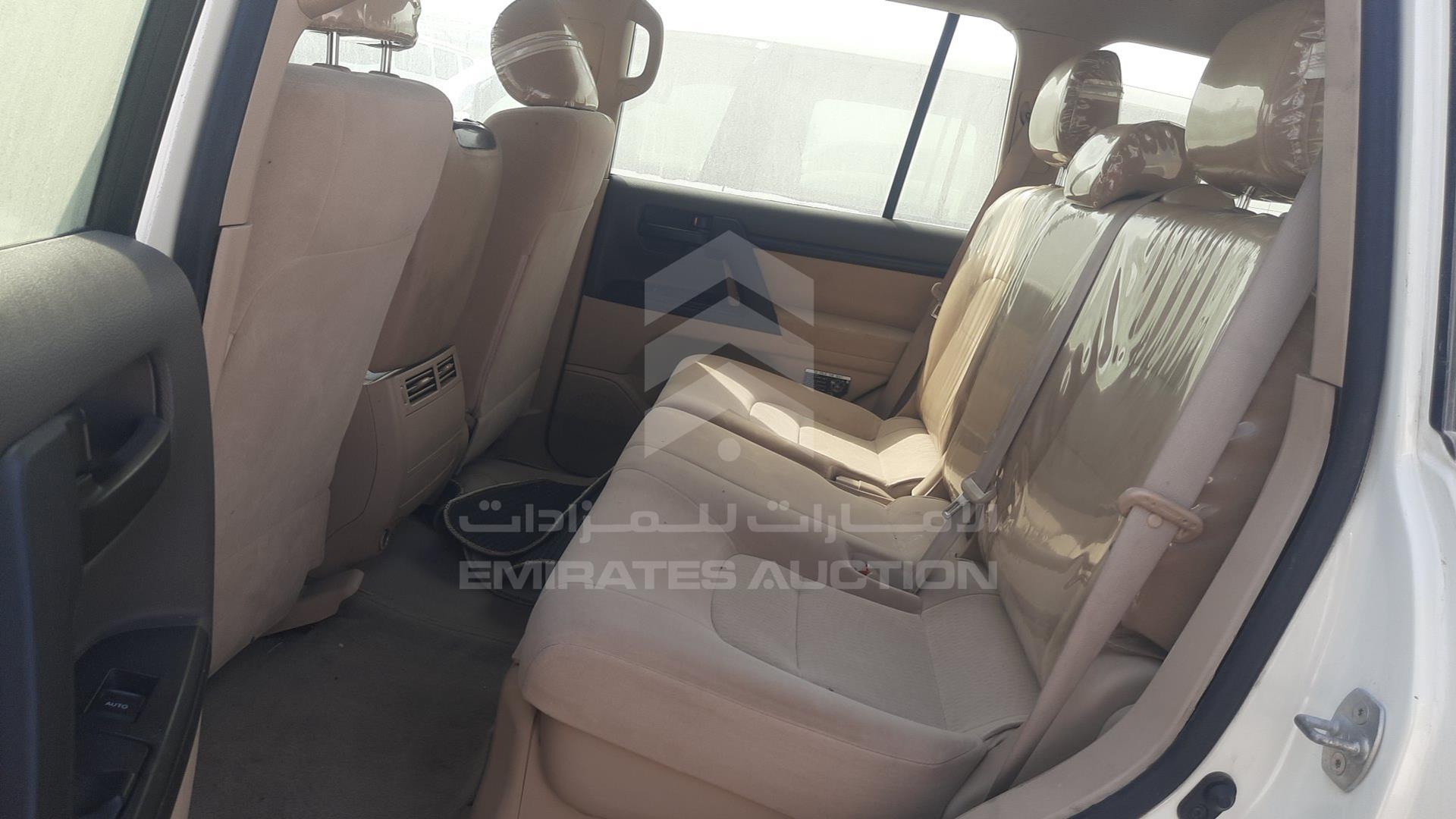 2013 TOYOTA LAND CRUISER VIN: JTMDU09J7D4064147