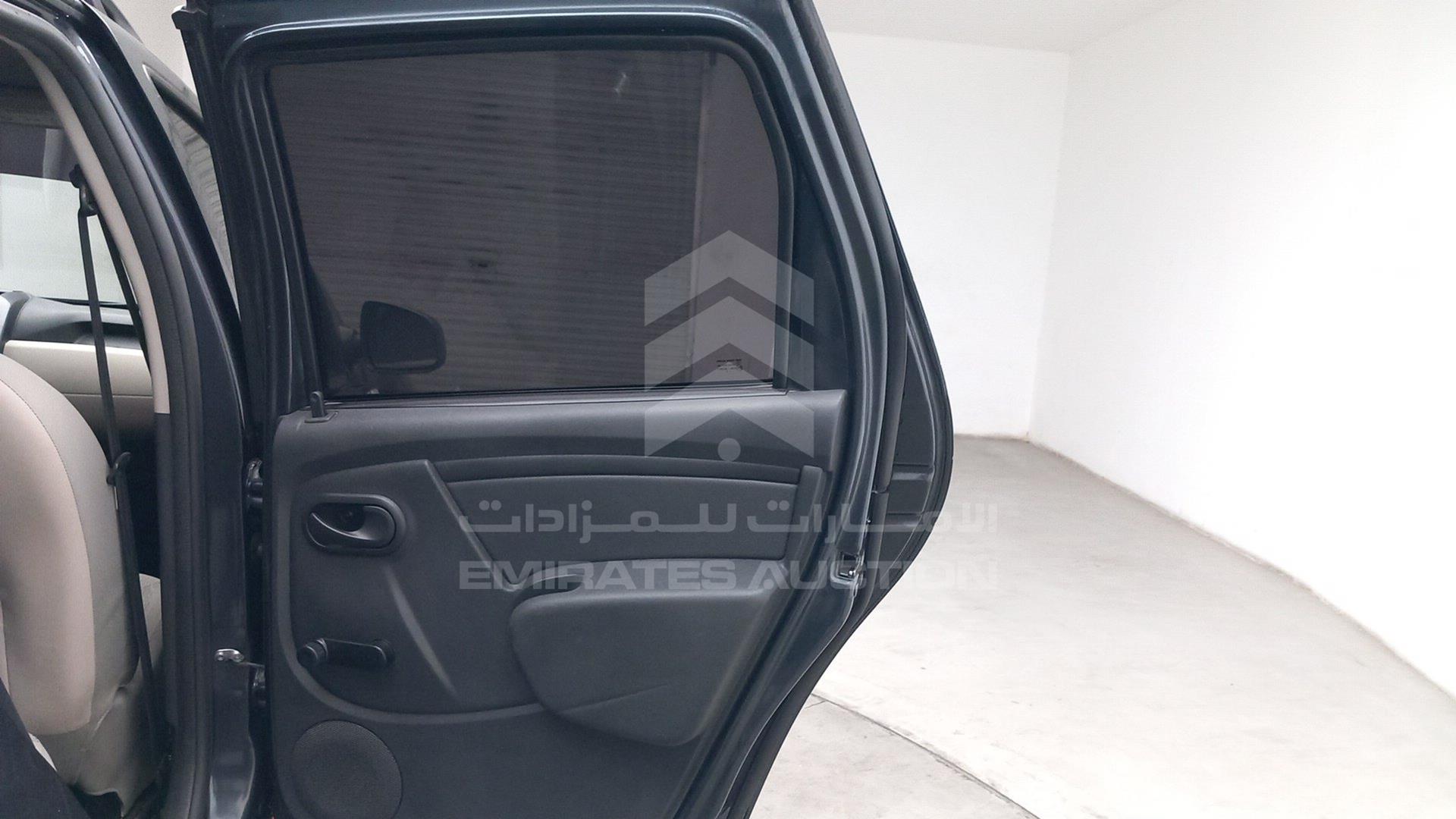 2017 RENAULT DUSTER VIN: VF1HSRCH5HA515793