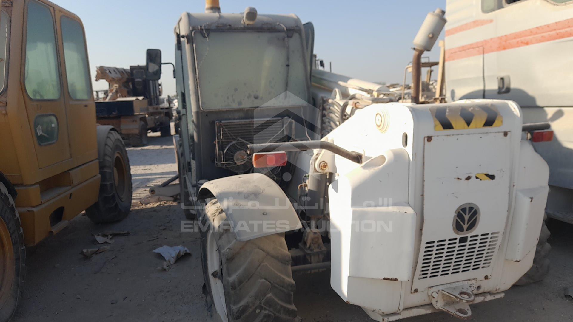 2007 NEW HOLLAND LM 1745 VIN: FNHNH17MN7HK37156